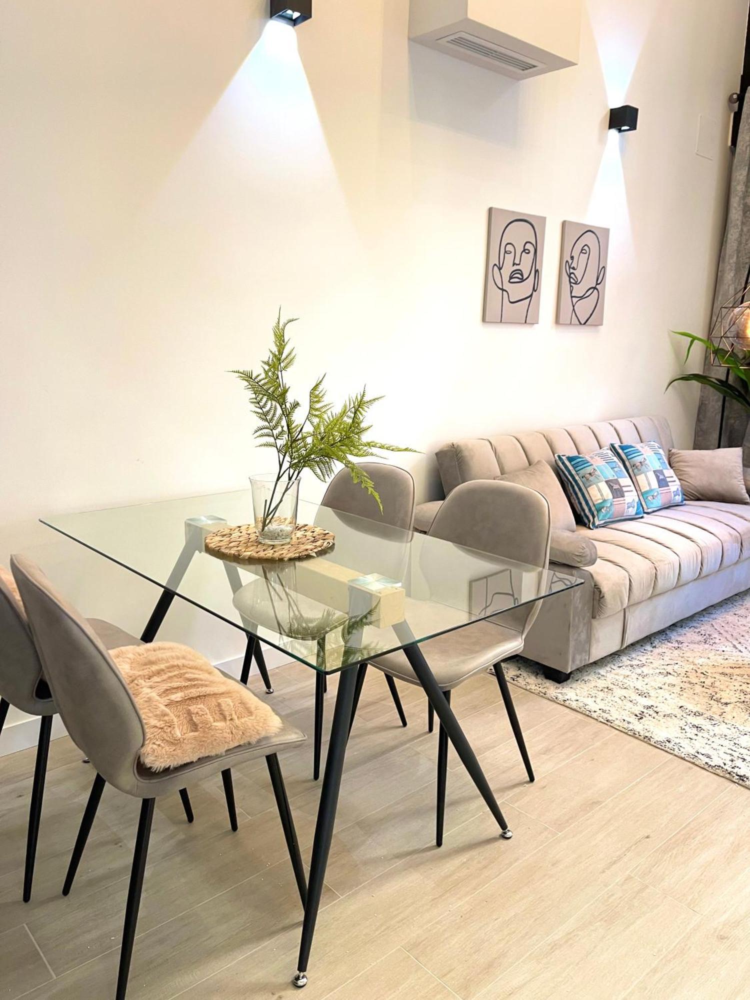 R&K Atocha Apartment Madrid Bagian luar foto